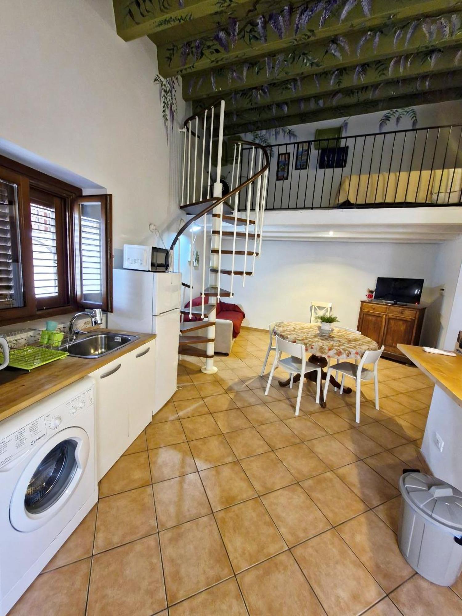 Happie Casa Il Capo & La Cattedrale Appartement *